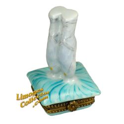 Ballerina Feet on Cushion Limoges Box
