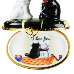Cat Couple In Love Over Paris Night Sky Limoges Box by Beauchamp Love & Valentines Limoges boxes