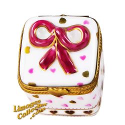 Gift Box with Red & Pink Hearts Limoges Box (Retired)