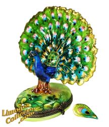 Majestic Peacock with Feather Limoges Box (Beauchamp)