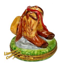 Cowboy Boots, Hat & Tie with Gun Clasp Limoges Box (Beauchamp)